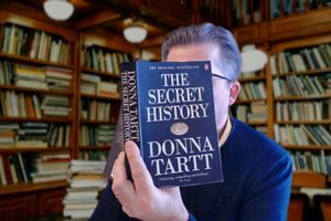 Cover of The Secret History, by Donna Tartt